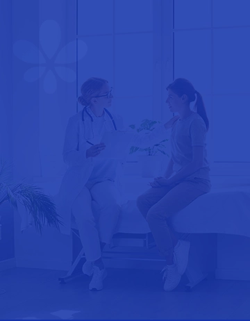 Dra conversando com a paciente